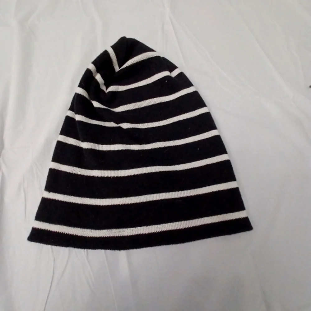 Claire's Beanie Hat one size